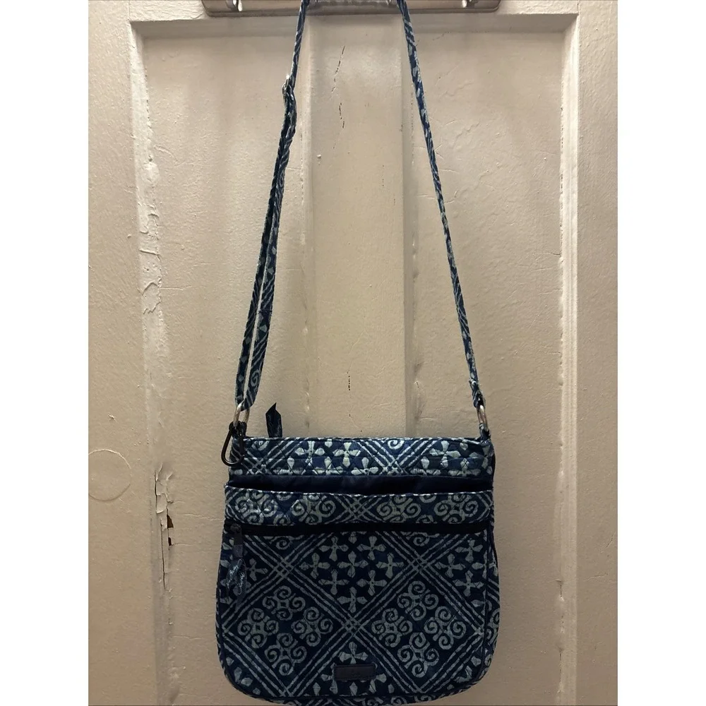 Vera Bradley Navy Blue Patterned Purse‎ 11 X 11